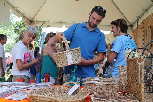 Basket shoppers. Photo CC by Elvert Barnes on Flickr