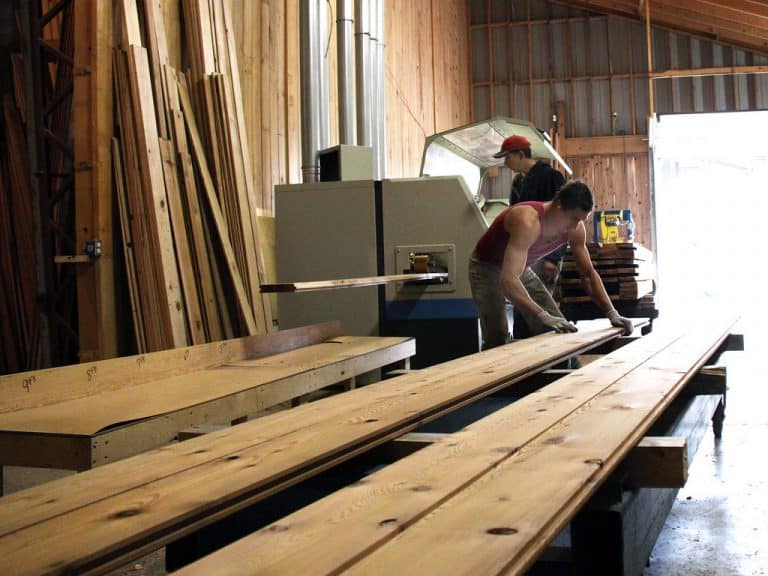 How do I attract good employees for low-level jobs?